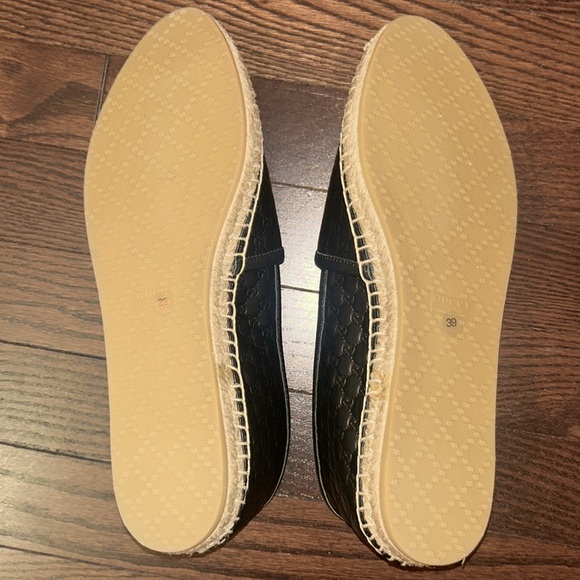 Authentic GUCCI black espadrilles size 39 ( US 8.5) never worn - Picture 5 of 5